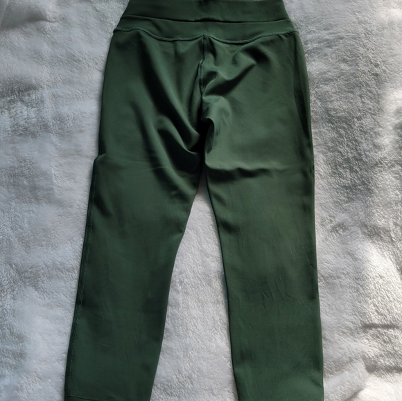 3 pair bundle!! Peloton essential workout legging - Picture 14 of 14